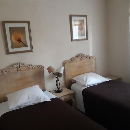 Cherche Midi Noves Eksteriør bilde