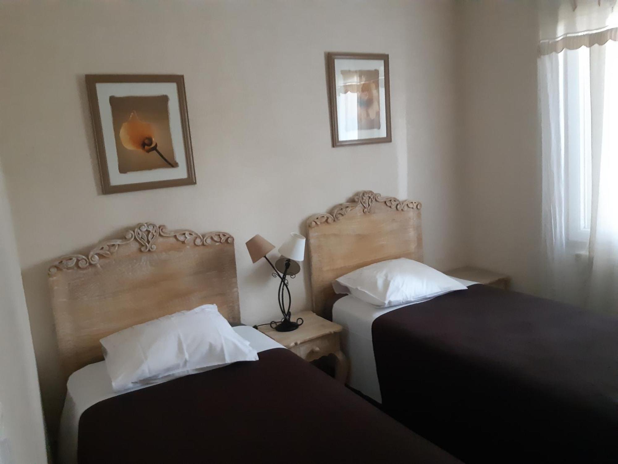 Cherche Midi Noves Eksteriør bilde